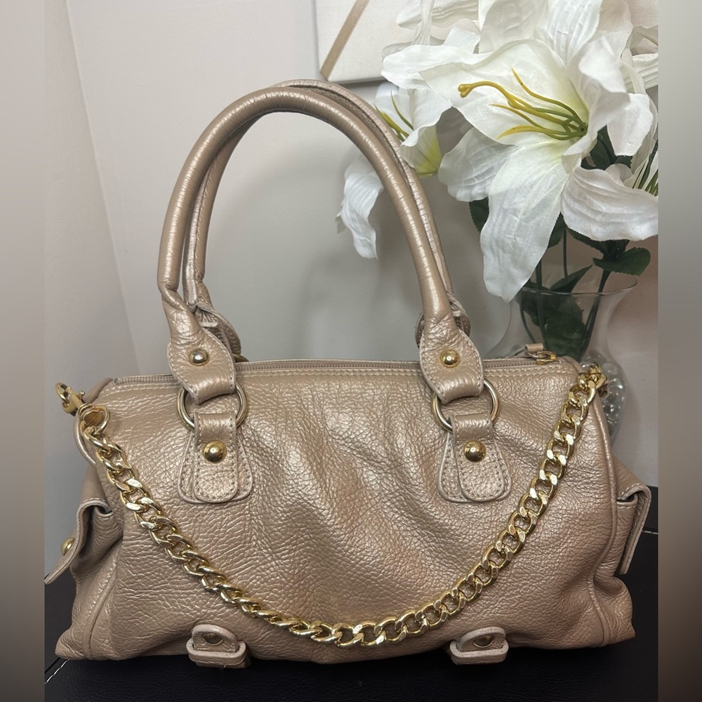 Authentic Guia’s Shoulder Bag EUC